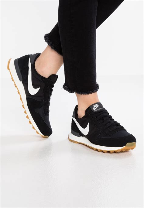 zalando schwarze nike schuhe damen|Nike Schuhe für Damen online kaufen.